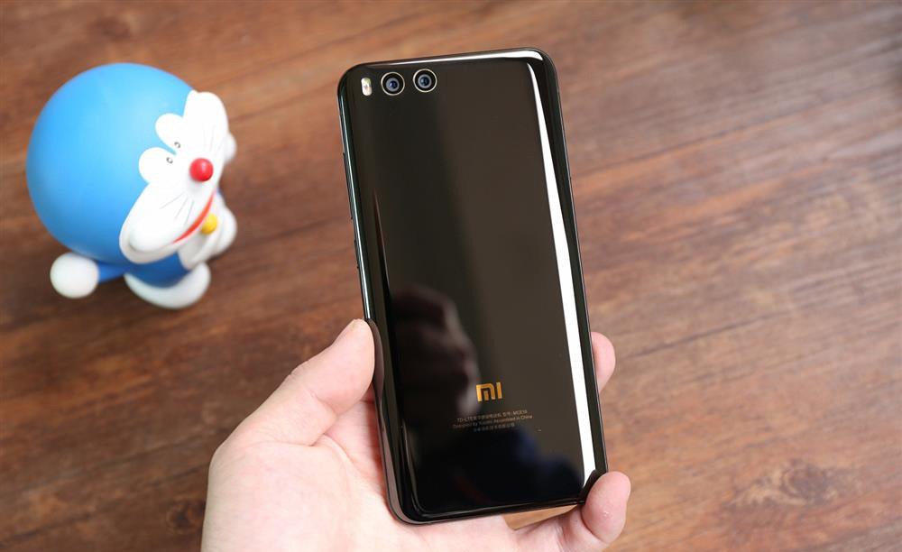 Xiaomi Mi6 got the best design as compared to the flagship devices of 2017