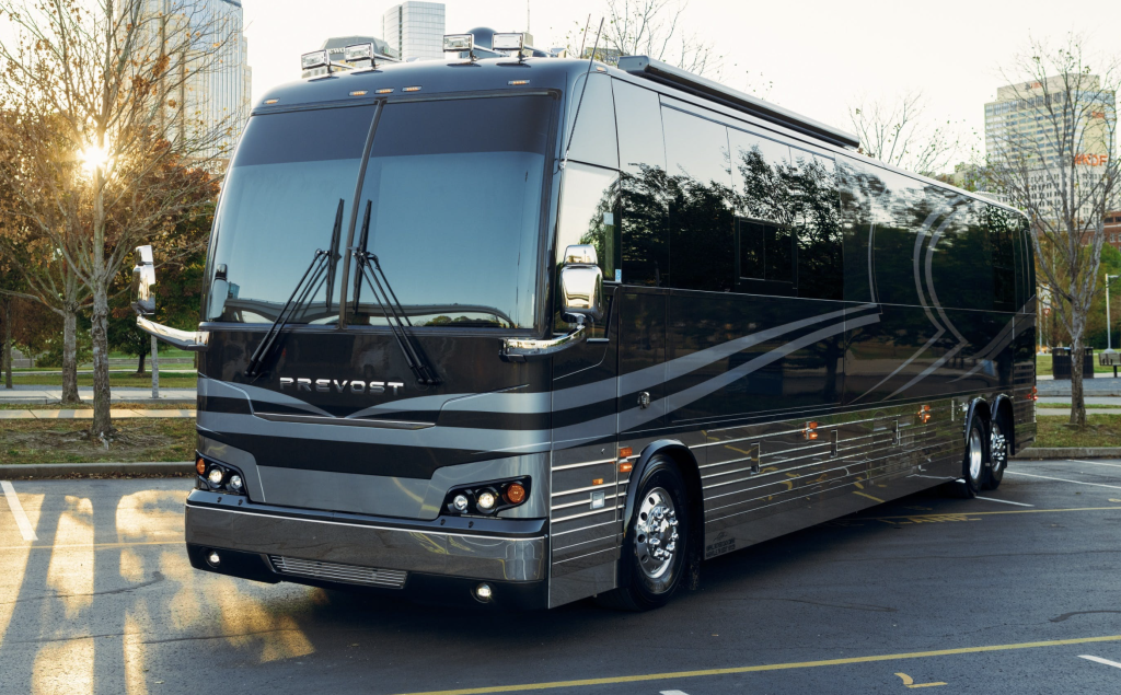 Bus Rental Quotes - How to Get the Best Price For a Luxury Bus Tour