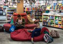 Discover the Joy of Reading in Singapore's Cozy Bookstores